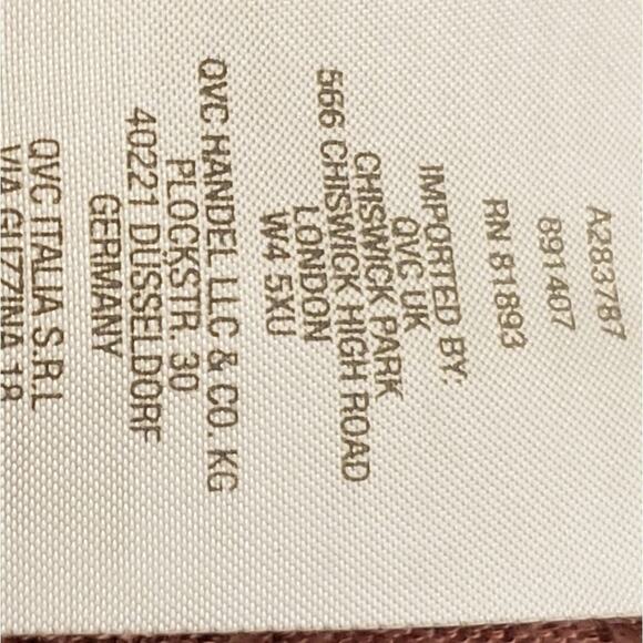 Any body pink sweater excellent condition size 1X‎ soft and cozy - Picture 7 of 9